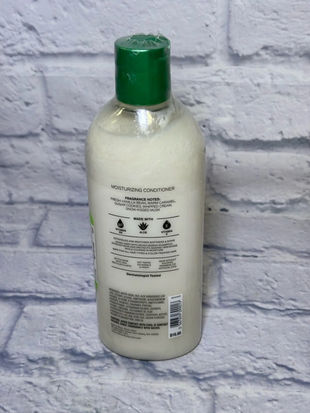 Bath & Body Works bath body